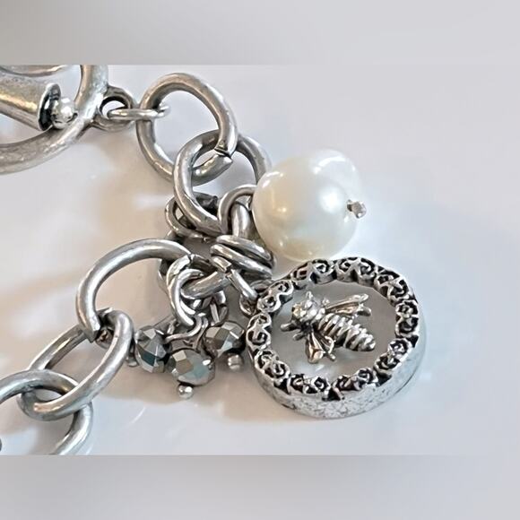NEW Marlyn Schiff CHARM BRACELET Silver Honey Bee Pearl Facetet Crystal Beads 7” - Picture 1 of 4